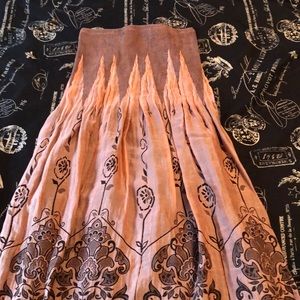 Strapless casual dress. perfect with jean jacket.